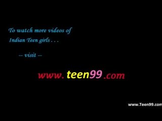 Teen99.com - indieši ciems lassie embracing swain uz ārā